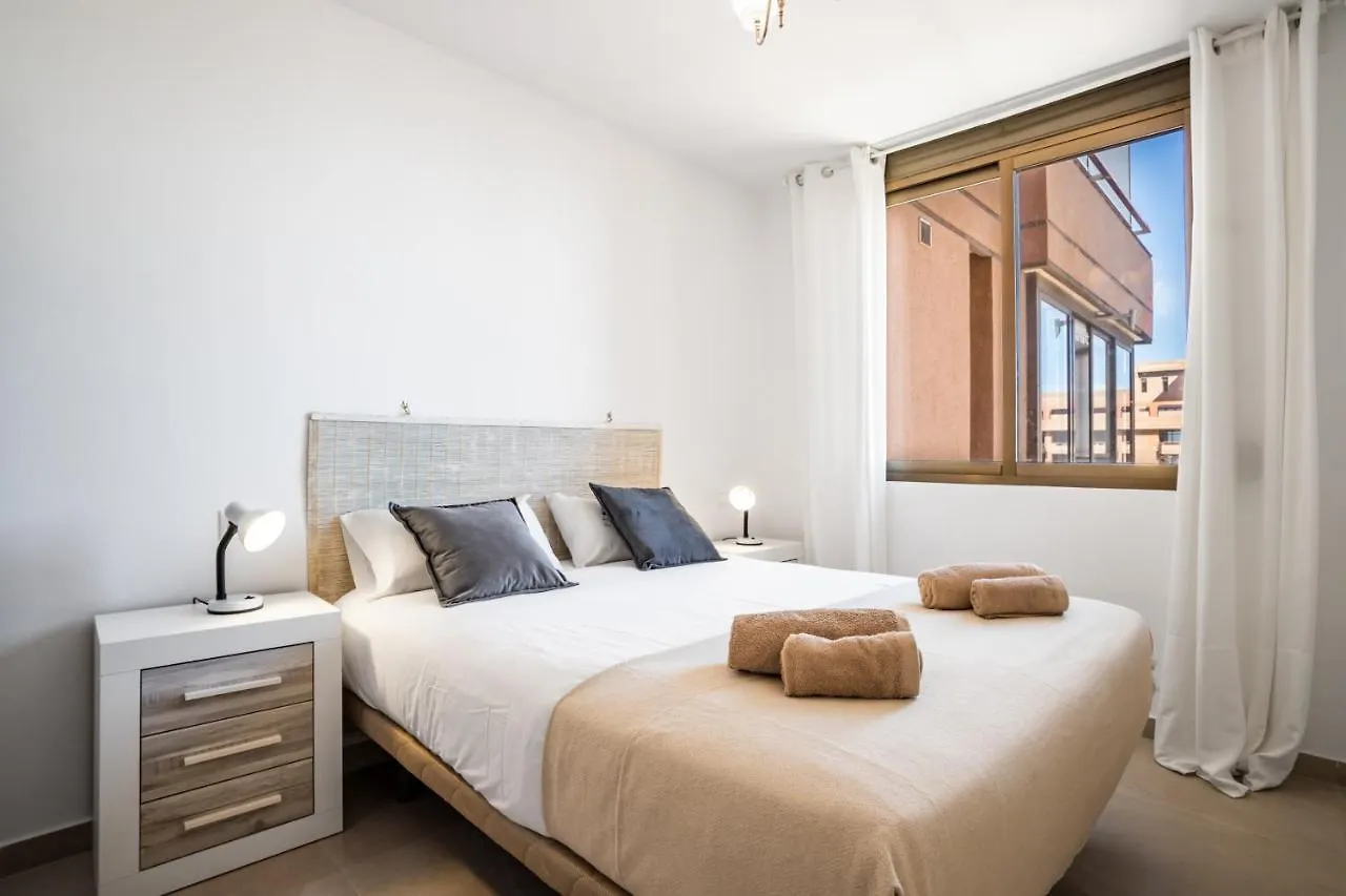 Sur Suites Palmeras 11 丰希罗拉 0*,  西班牙